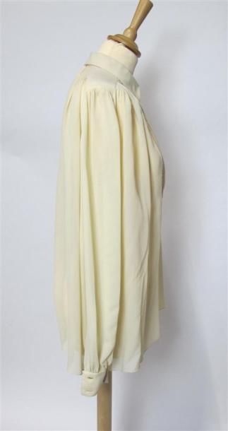 Ted LAPIDUS
Blouse rose poudré à rehaut de...