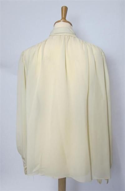 Ted LAPIDUS
Blouse rose poudré à rehaut de...
