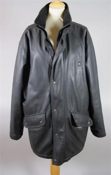 Serge BLANCO
Veste d'homme en cuir noir,...