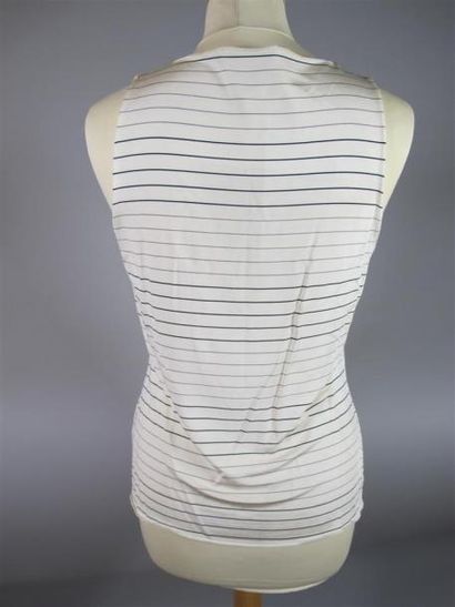 Max MARA - Week-end Max Mara - Michel LE
Lot...
