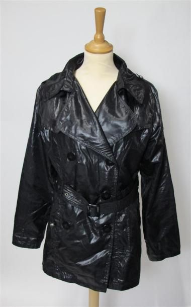 Inès de LA FRESSANGE JEANS
Imperméable 3/4.
Taille...