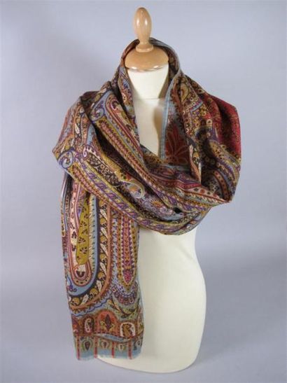 ETRO
Longue écharpe frangée en cachemire...