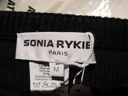 Sonia RYKIEL Paris
Pull 
