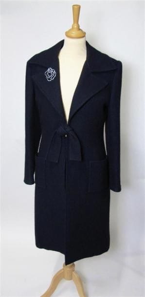 Ensemble manteau et jupe en laine bleu marine,...