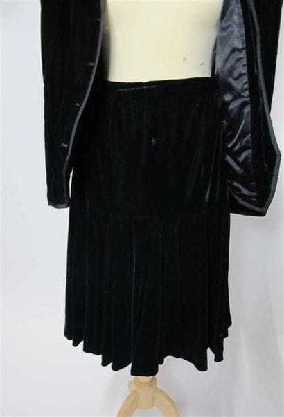 Yves SAINT LAURENT Rive Gauche
Tailleur jupe...