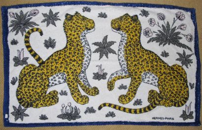 HERMÈS Paris
Lot de trois serviettes éponge,...