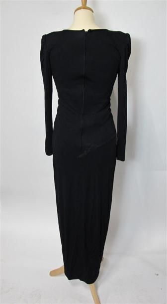 VALENTINO Boutique
Robe du soir longue, moulante,...