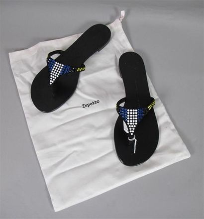 VERO CUOIO
Paire de tongs en matière synthétique,...