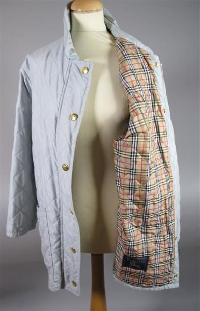 BURBERRY
Veste capitonnée en microfibres...