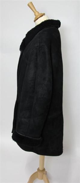 Gérard BABIN
Veste 3/4 en mouton retourné...