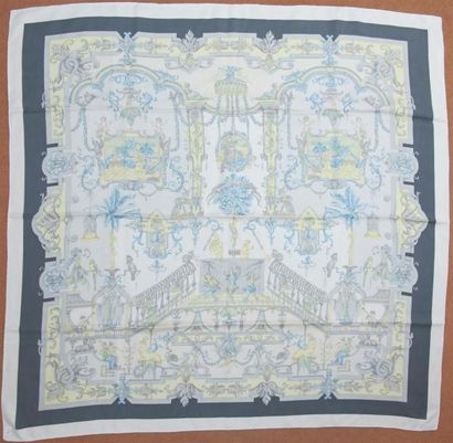 ETRO
