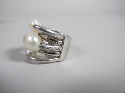 Pia PIANEGONDA
Bague en argent 925 millièmes...