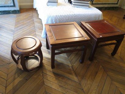 Une paire de tables de bout de canapé en...