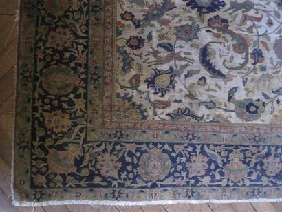 Tapis CESARE en soie (chaîne, trame en coton,...
