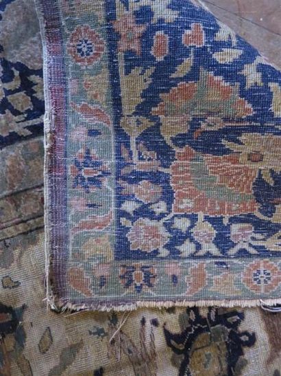 Tapis CESARE en soie (chaîne, trame en coton,...