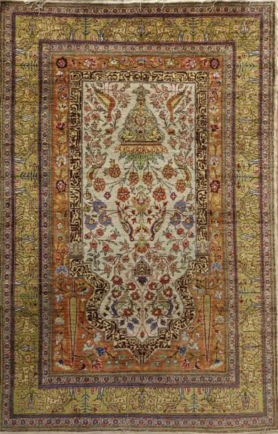 Tapis CERSARE en soie (chaîne et trame en...