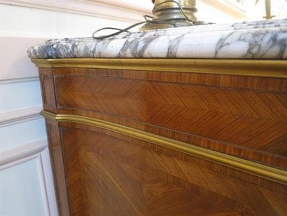 Importante enfilade en palissandre et panneaux...