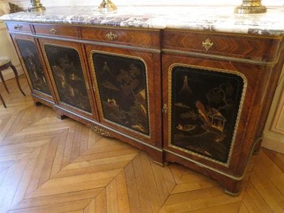 Importante enfilade en palissandre et panneaux...