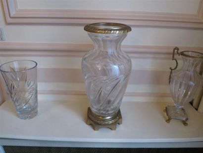 Trois vases en cristal, montures en bronze....