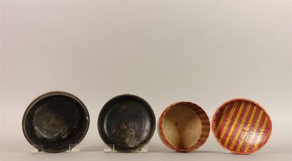 Boîte ronde en marqueterie de paille, teintée...