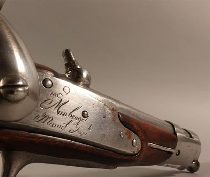 Pistolet de gendarmerie à percussion modèle...