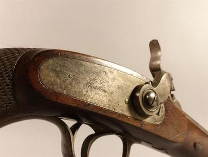 Pistolet à percussion d'Officier modèle 1833...