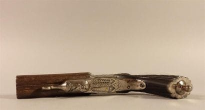 Pistolet à broche système Lefaucheux, deux...