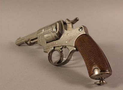 Revolver d'ordonnance de marine, six coups....