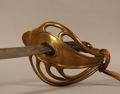Sabre d'Officier supérieur monté. Poignée...