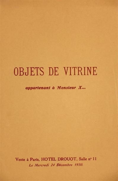 OBJETS DE VITRINE 
Bel ensemble de neuf catalogues...