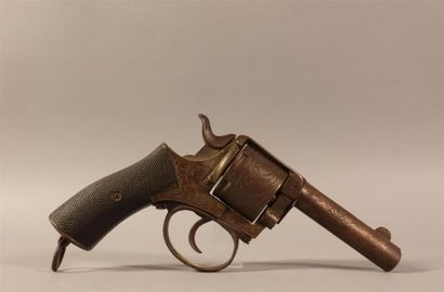 Revolver British Bull Dog, six coups, calibre...