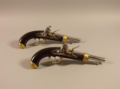 Paire de pistolets de cavalerie à silex modèle...