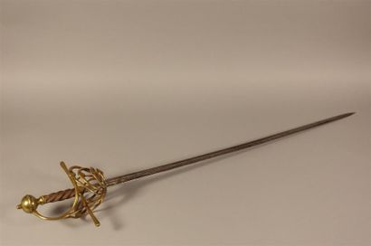 Épée à branches de style XVIIe siècle. Fusée...
