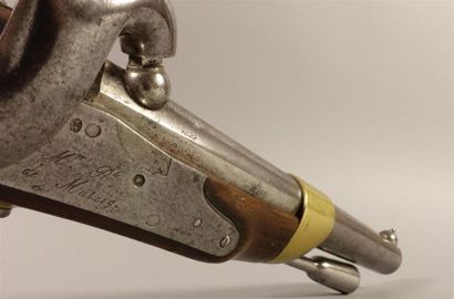 Pistolet de cavalerie à percussion modèle...