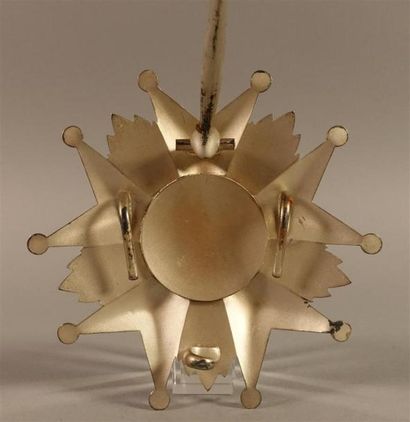 FRANCE 
ORDRE DE LA LÉGION D'HONNEUR, institué...