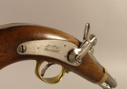 Pistolet de marine à percussion modèle 1849....
