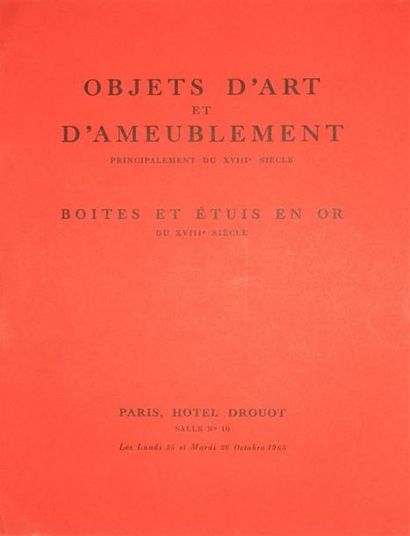 OBJETS DE VITRINE 
Bel ensemble de huit catalogues...