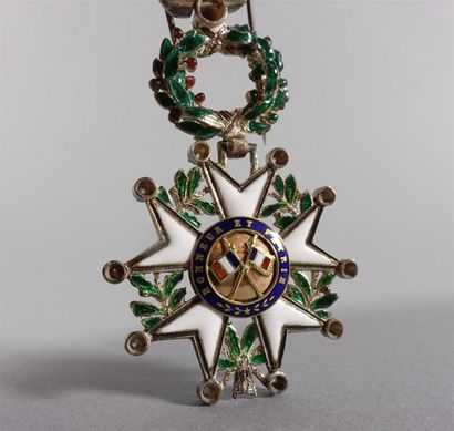 FRANCE 
ORDRE DE LA LÉGION D'HONNEUR, institué...