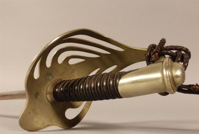Sabre d'Officier de cavalerie modèle fantaisie....