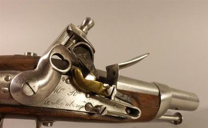Pistolet de gendarmerie à silex modèle 1816....