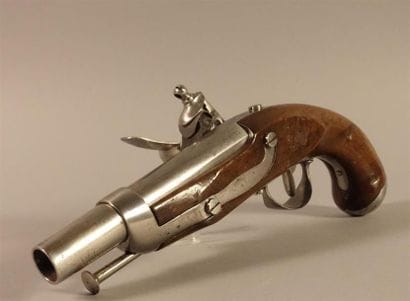 Pistolet de gendarmerie à silex modèle 1816....