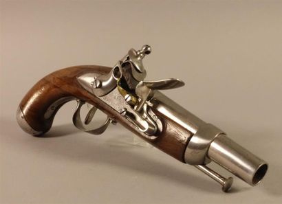 Pistolet de gendarmerie à silex modèle 1816....