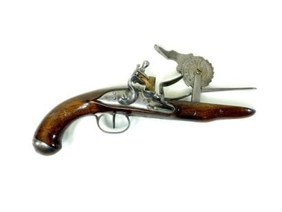 Pistolet éprouvette à silex. 
Platine et...