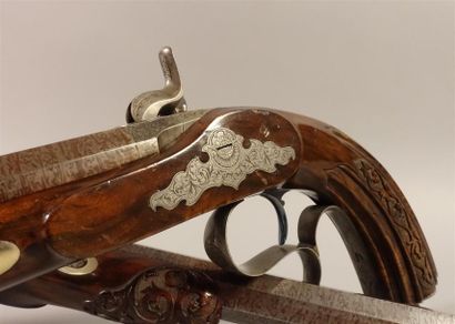 Coffret de pistolets de duel par Jean LECLERC,...