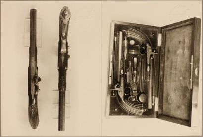 Coffret de pistolets de duel par Jean LECLERC,...