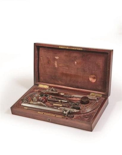 Coffret de pistolets de duel par Jean LECLERC,...