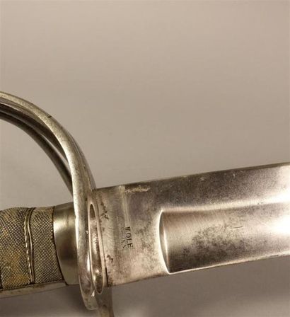 Sabre type 1796 britannique. Poignée recouverte...