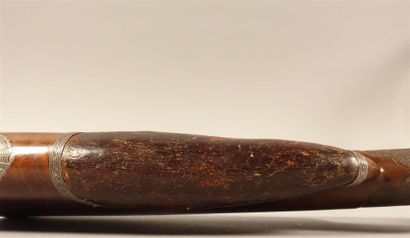 Superbe fusil de chasse à silex. 
Long et...