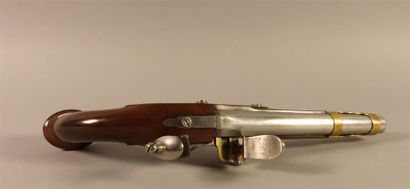 Pistolet d'arçon à silex de Gardes du Corps...