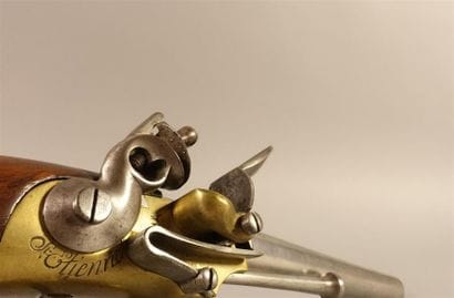 Pistolet de cavalerie à silex modèle 1777....